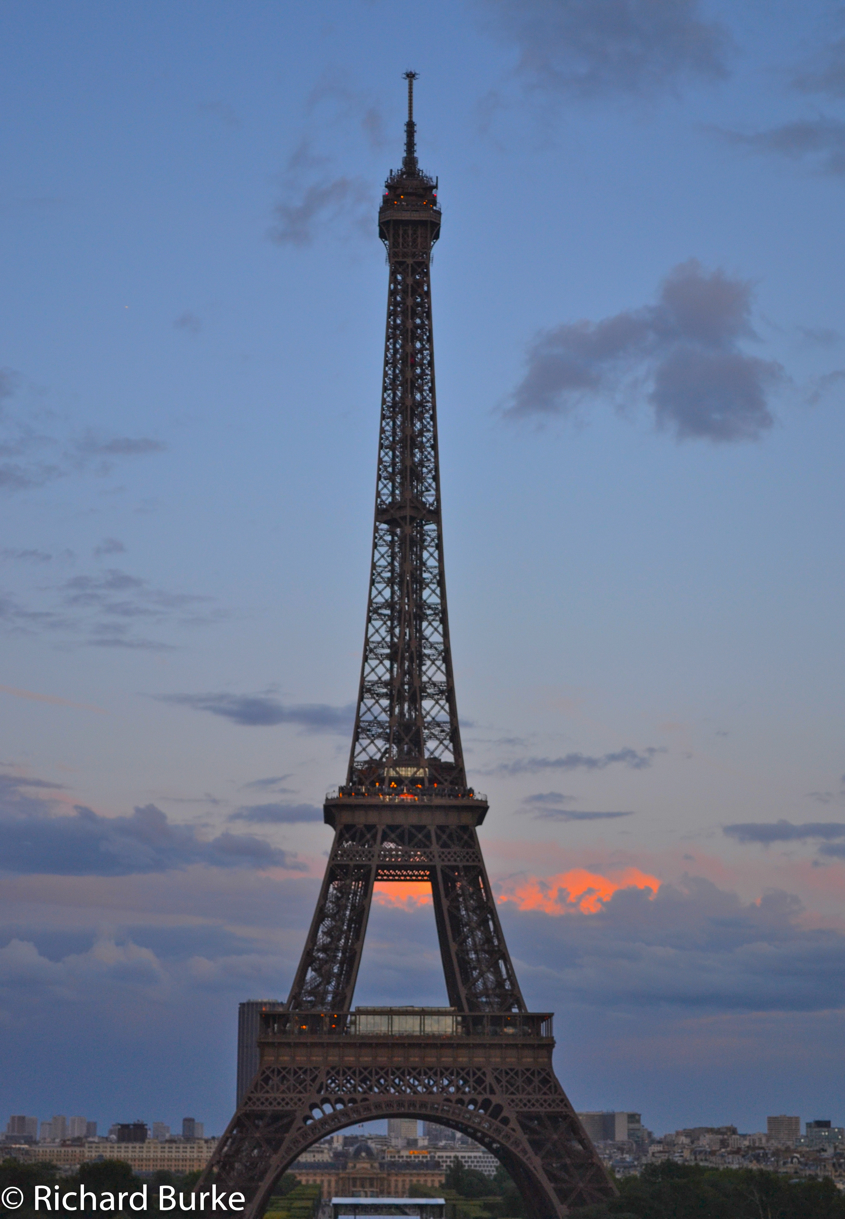 Tour Eiffel from The Trocadero Plaza