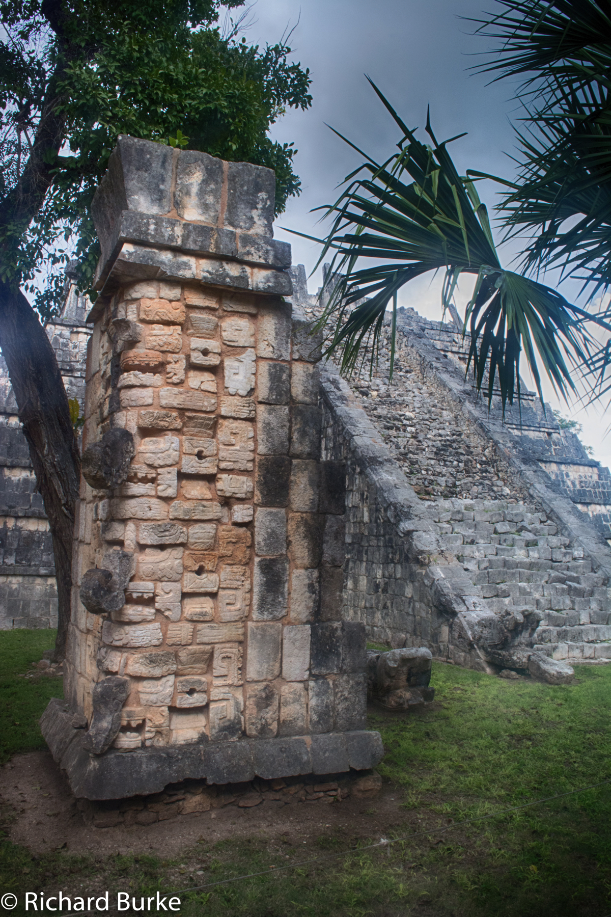 Pillar
